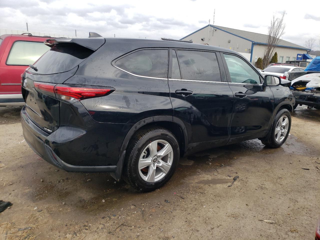 2023 TOYOTA HIGHLANDER L VIN:5TDKDRBH8PS520331