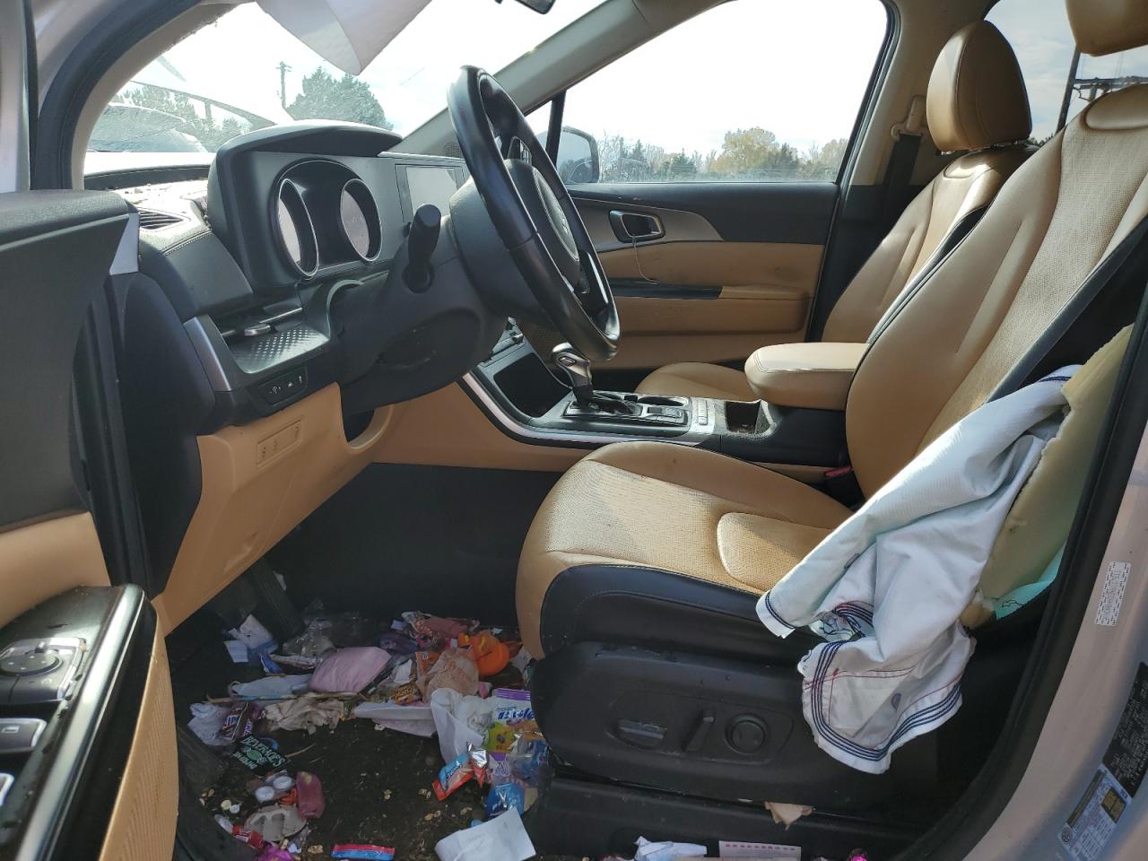 2022 KIA CARNIVAL LX VIN:KNDNB4H33N6117811