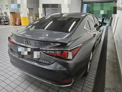 2023 Lexus ES 300 VIN: