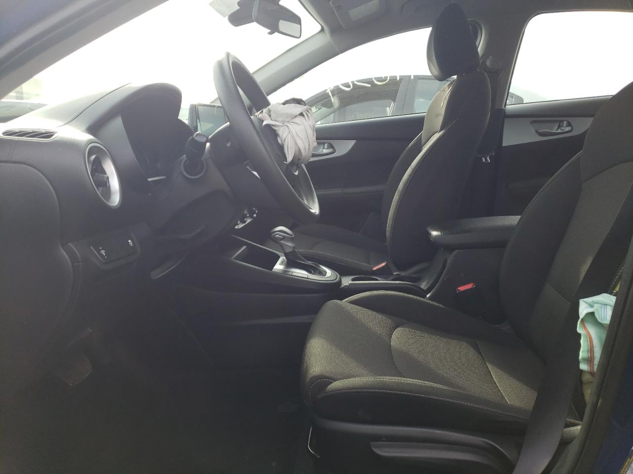 2024 KIA FORTE LX VIN:3KPF24ADXRE725512