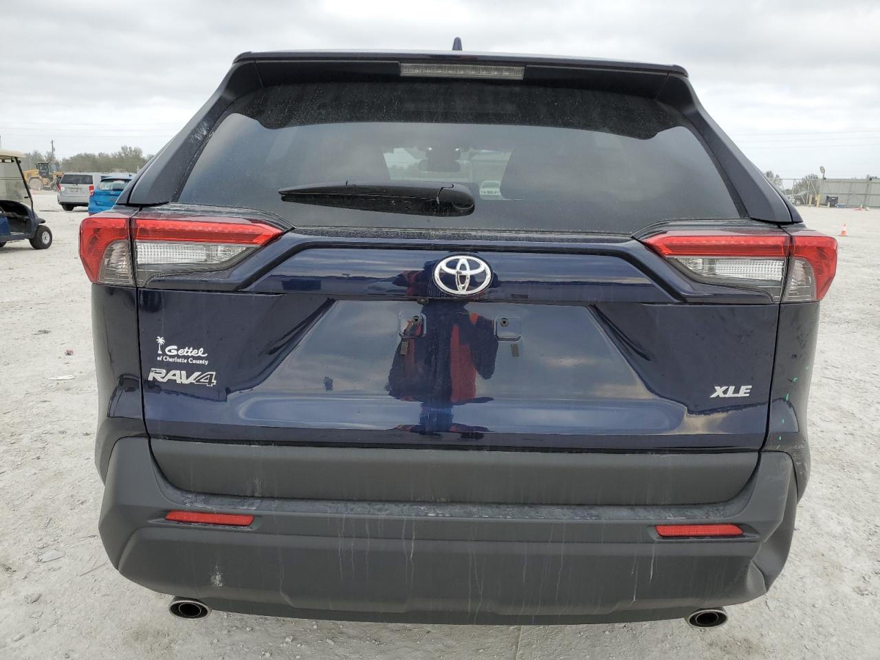 2024 TOYOTA RAV4 XLE VIN:2T3W1RFV3RW363271