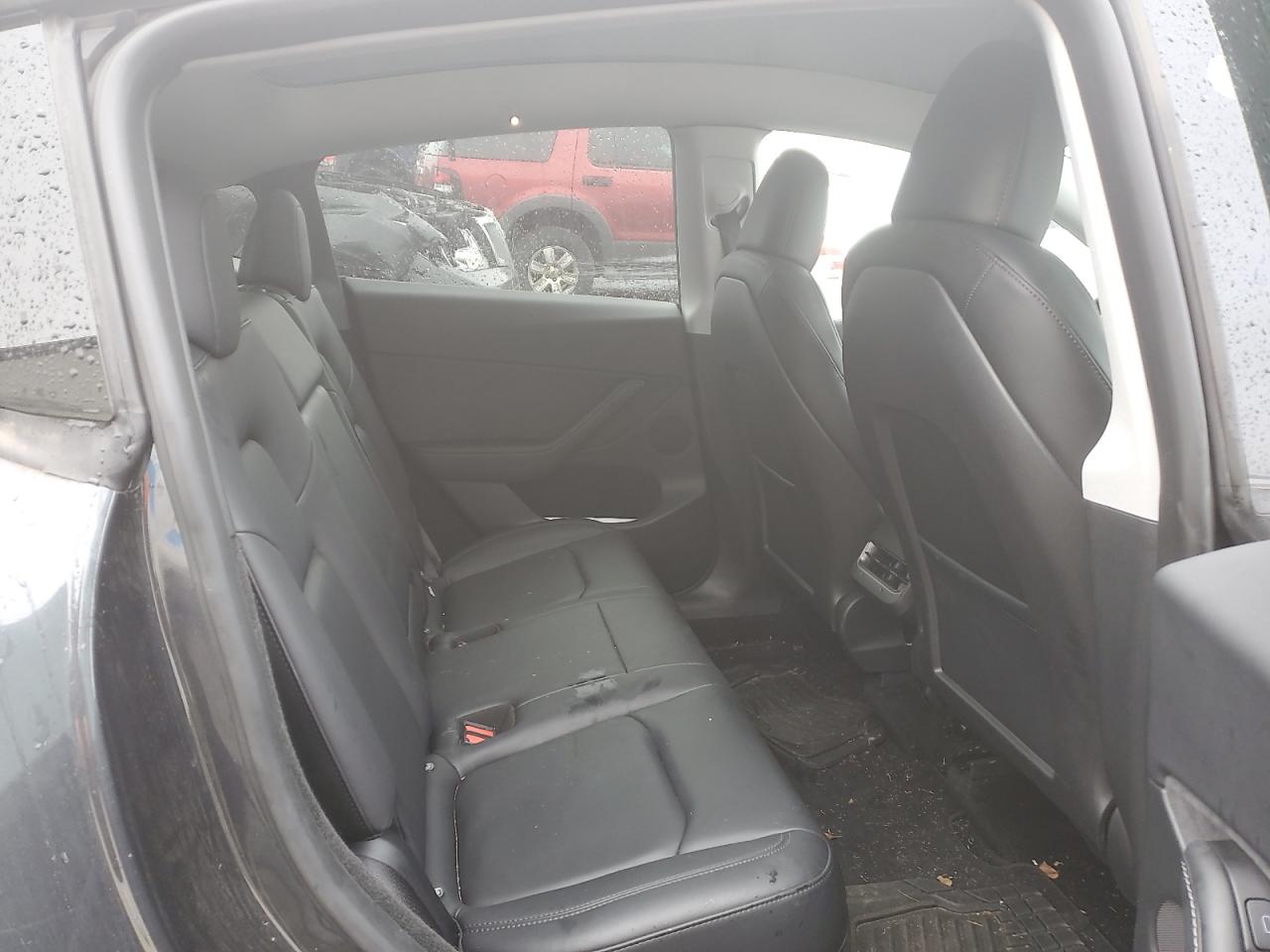 2024 TESLA MODEL Y  VIN:7SAYGDEE0RF990434