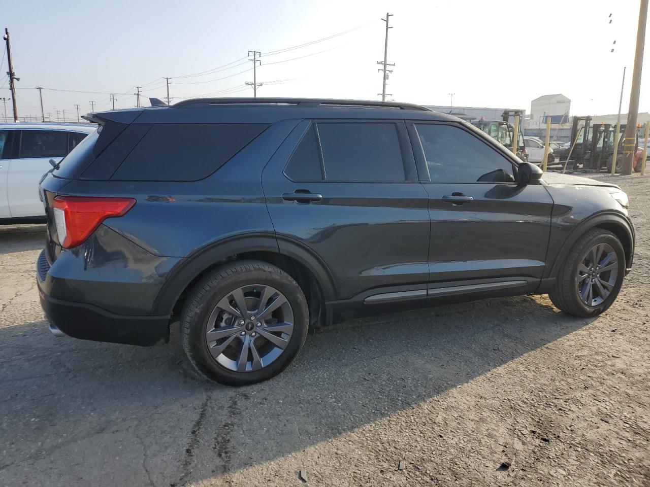 2022 FORD EXPLORER XLT VIN:1FMSK7DH8NGB61198