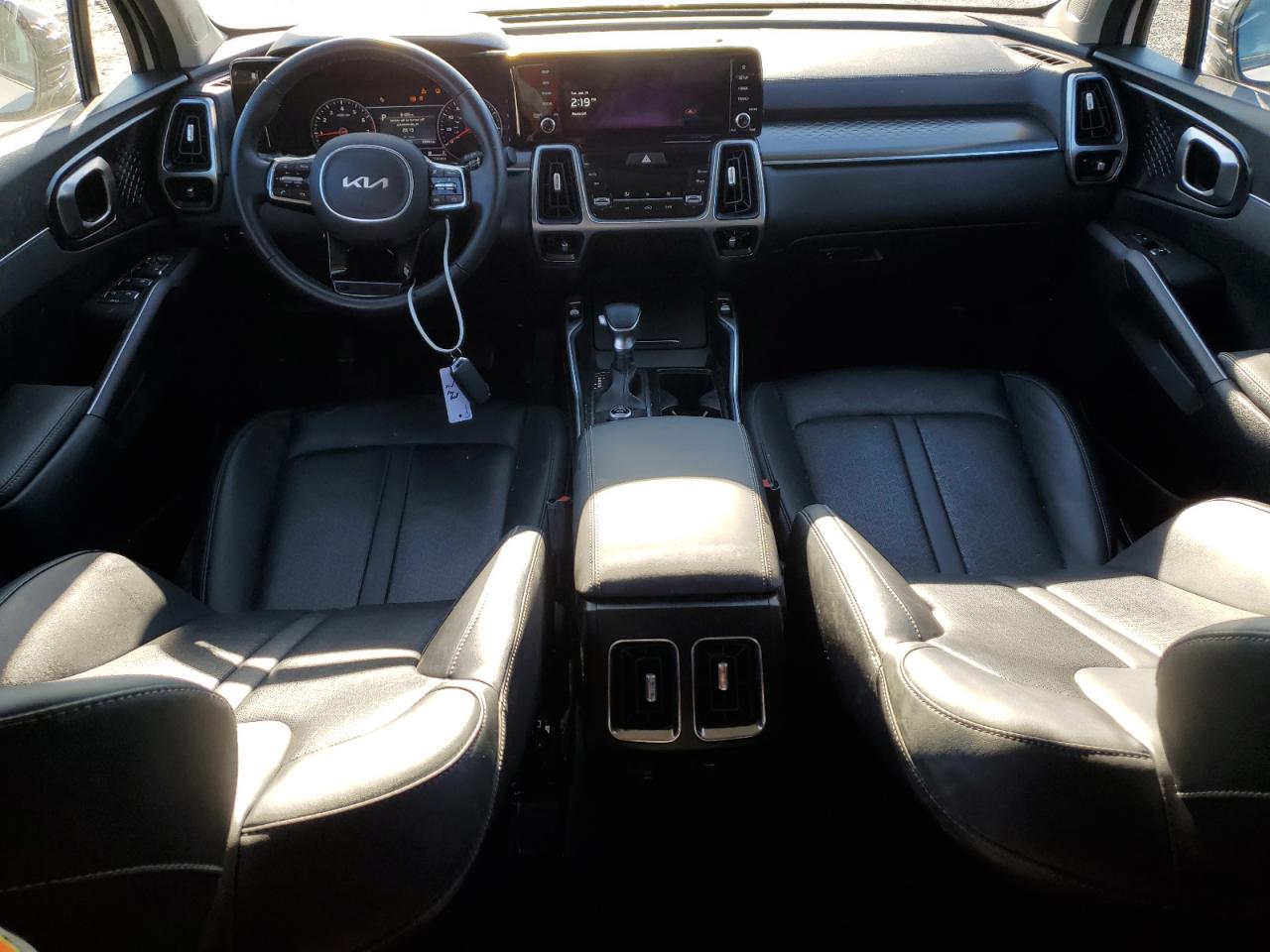 2022 KIA SORENTO S VIN:5XYRL4LCXNG137640