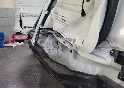 2021 Kia Carnival KNANC81BBMS021671 VIN:KNANC81BBMS021671