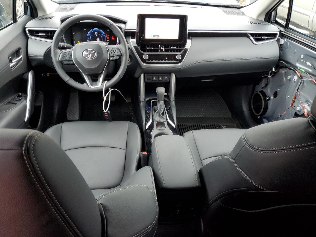 2023 TOYOTA COROLLA CROSS XLE VIN:7MUDAAAG1PV069647