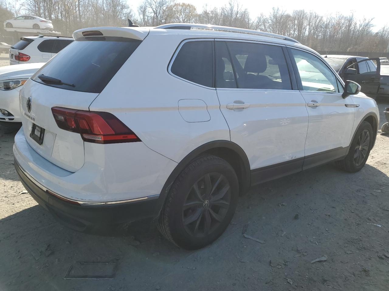 2022 VOLKSWAGEN TIGUAN SE VIN:3VV3B7AX8NM059296
