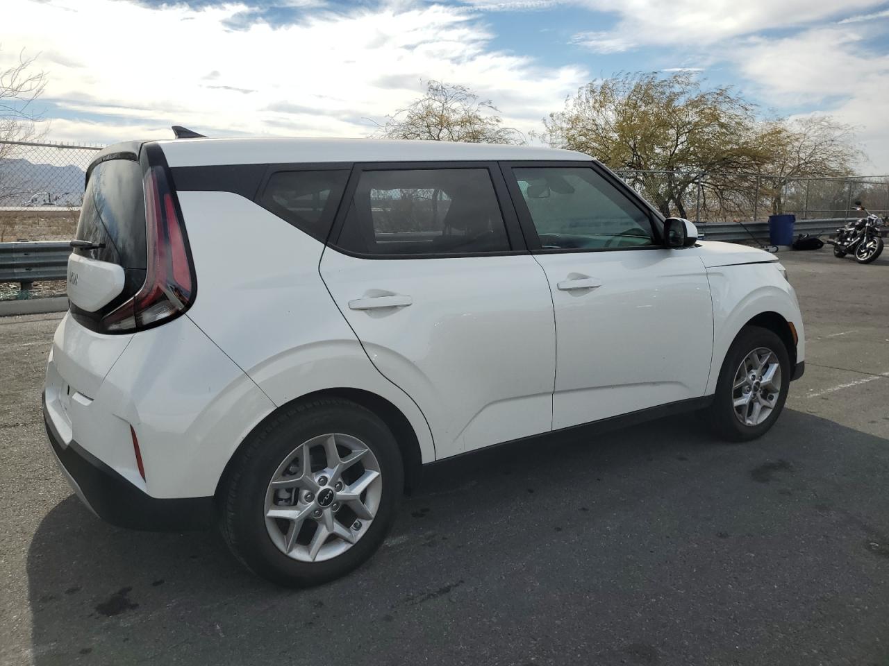 2023 KIA SOUL LX VIN:KNDJ23AU6P7873884