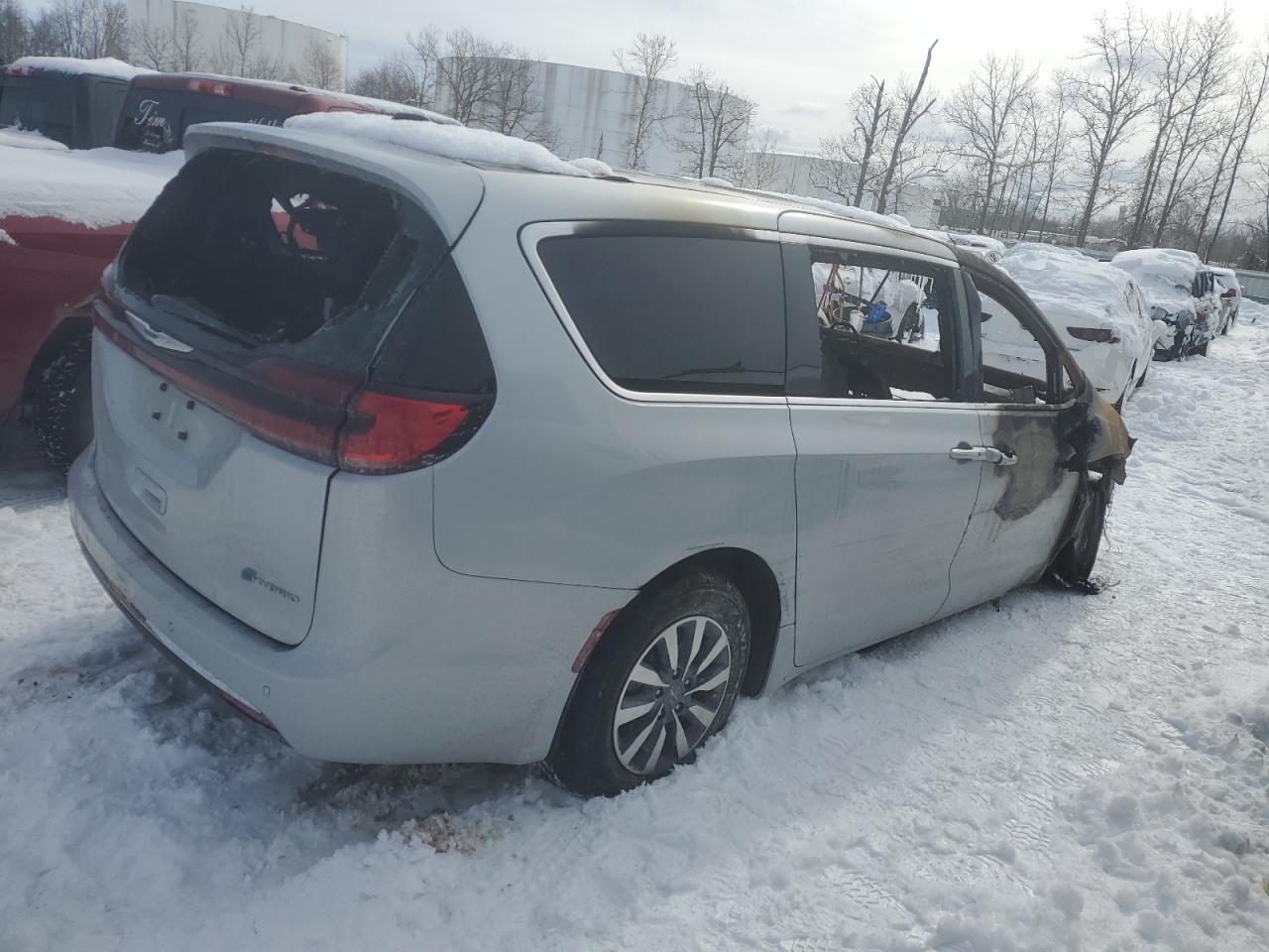 2024 CHRYSLER PACIFICA HYBRID SELECT VIN:2C4RC1S72RR147387
