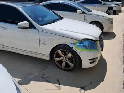 2014 Mercedes-Benz C 200 VIN: