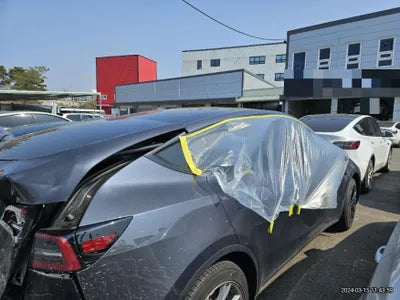 2023 Tesla Model Y VIN: