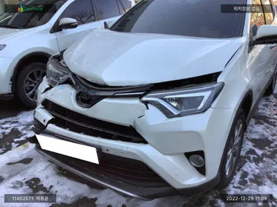 2018 Toyota RAV4 JTMYFREV2JD117728 VIN:JTMYFREV2JD117728