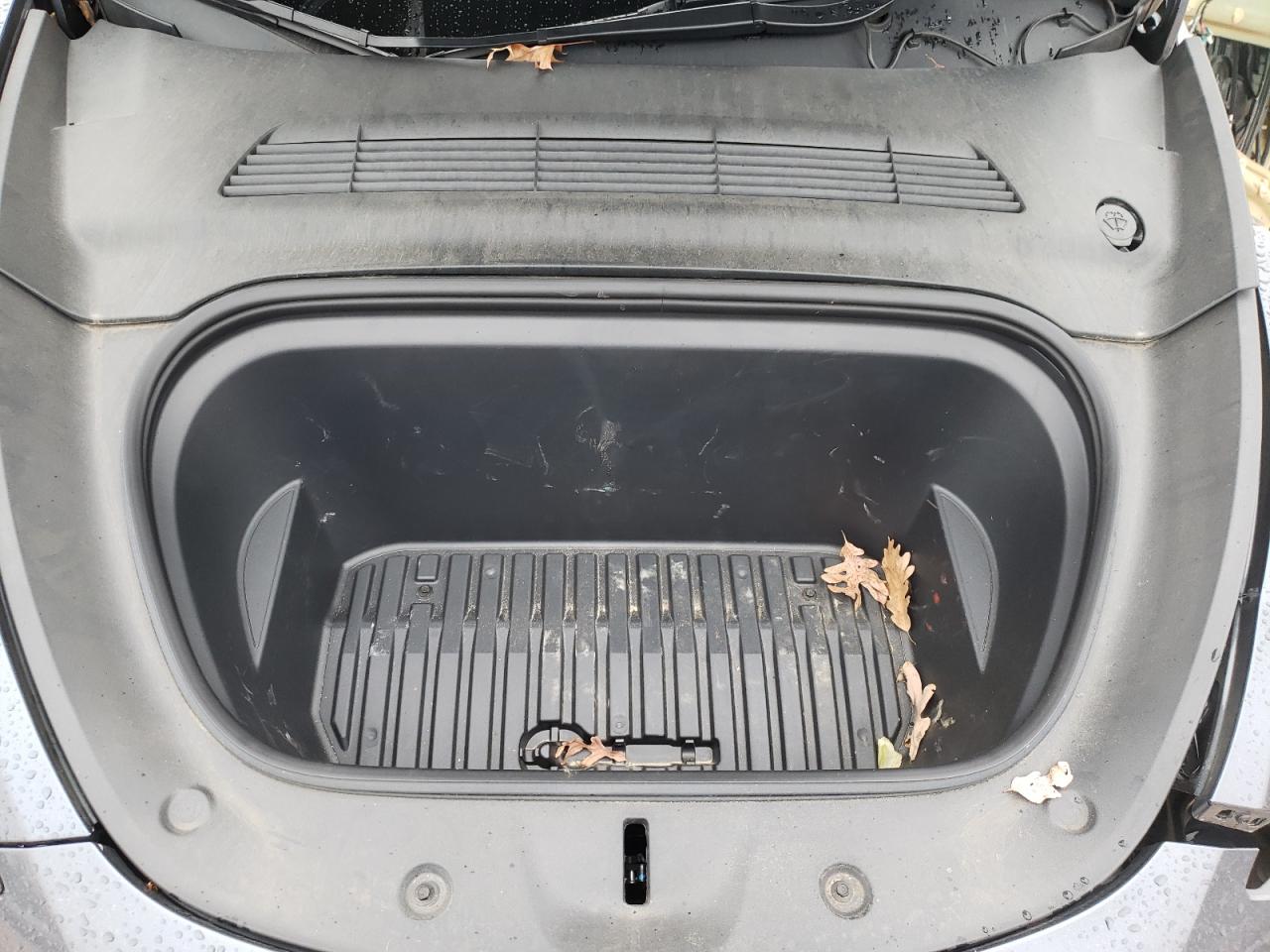 2022 TESLA MODEL Y  VIN:7SAYGDEE1NA009096