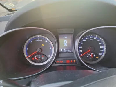 2014 Hyundai Santa FE VIN: