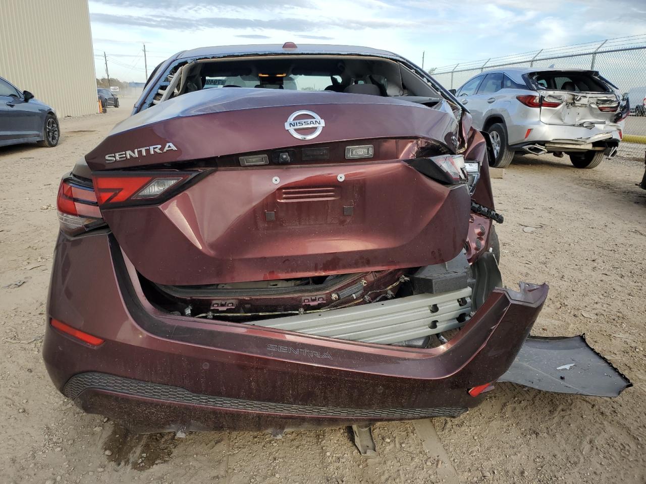 2022 NISSAN SENTRA SV VIN:3N1AB8CV2NY209468