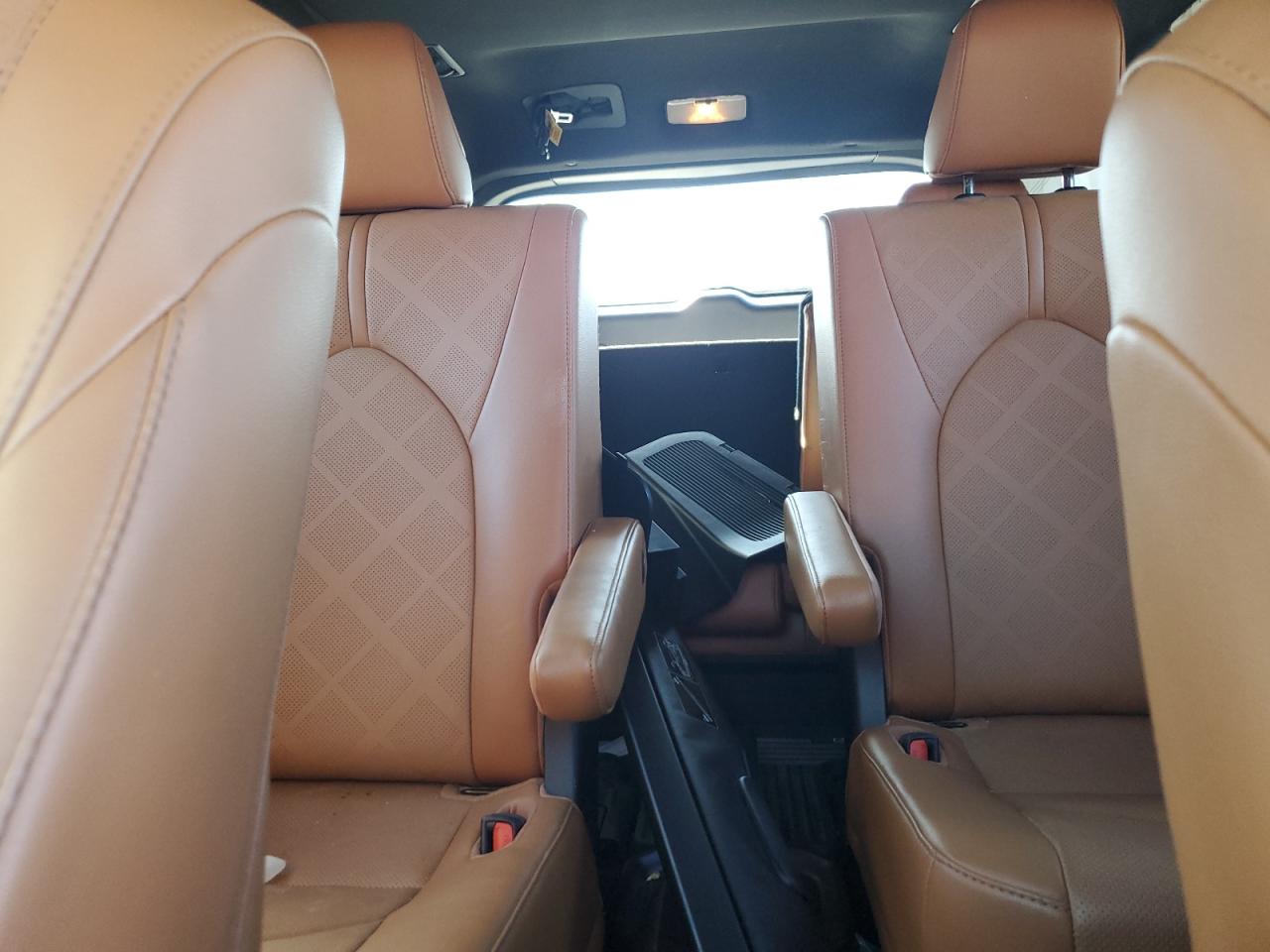 2022 TOYOTA HIGHLANDER PLATINUM VIN:5TDFZRAH5NS103220