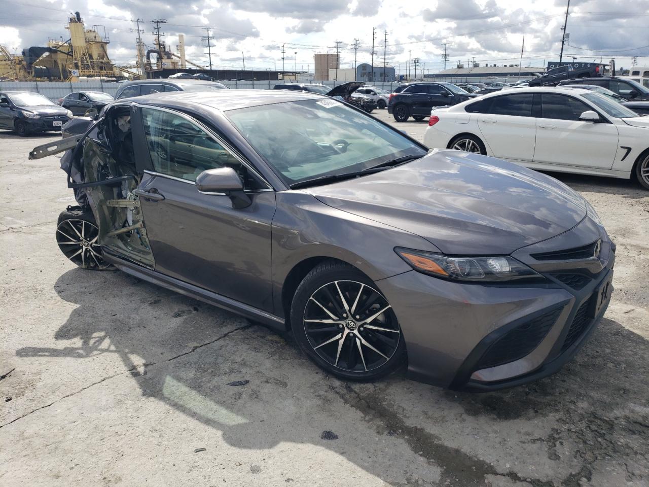 2022 TOYOTA CAMRY SE VIN:4T1G11AK5NU630853