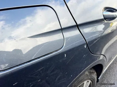 2015 Mercedes-Benz E 220 VIN: