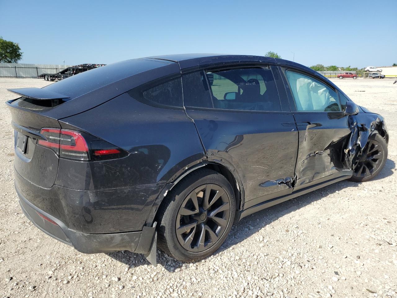 2023 TESLA MODEL X  VIN:7SAXCDE5XPF422163