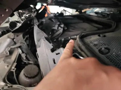 2022 Mercedes-Benz E 300 VIN: