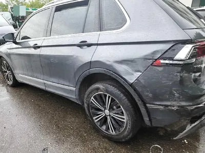 2020 Volkswagen Tiguan VIN: