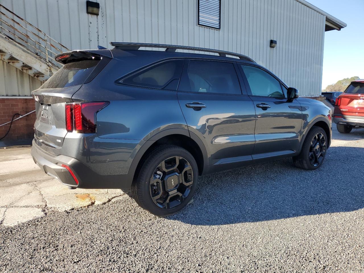 2024 KIA SORENTO EX VIN:5XYRHDJF9RG297481
