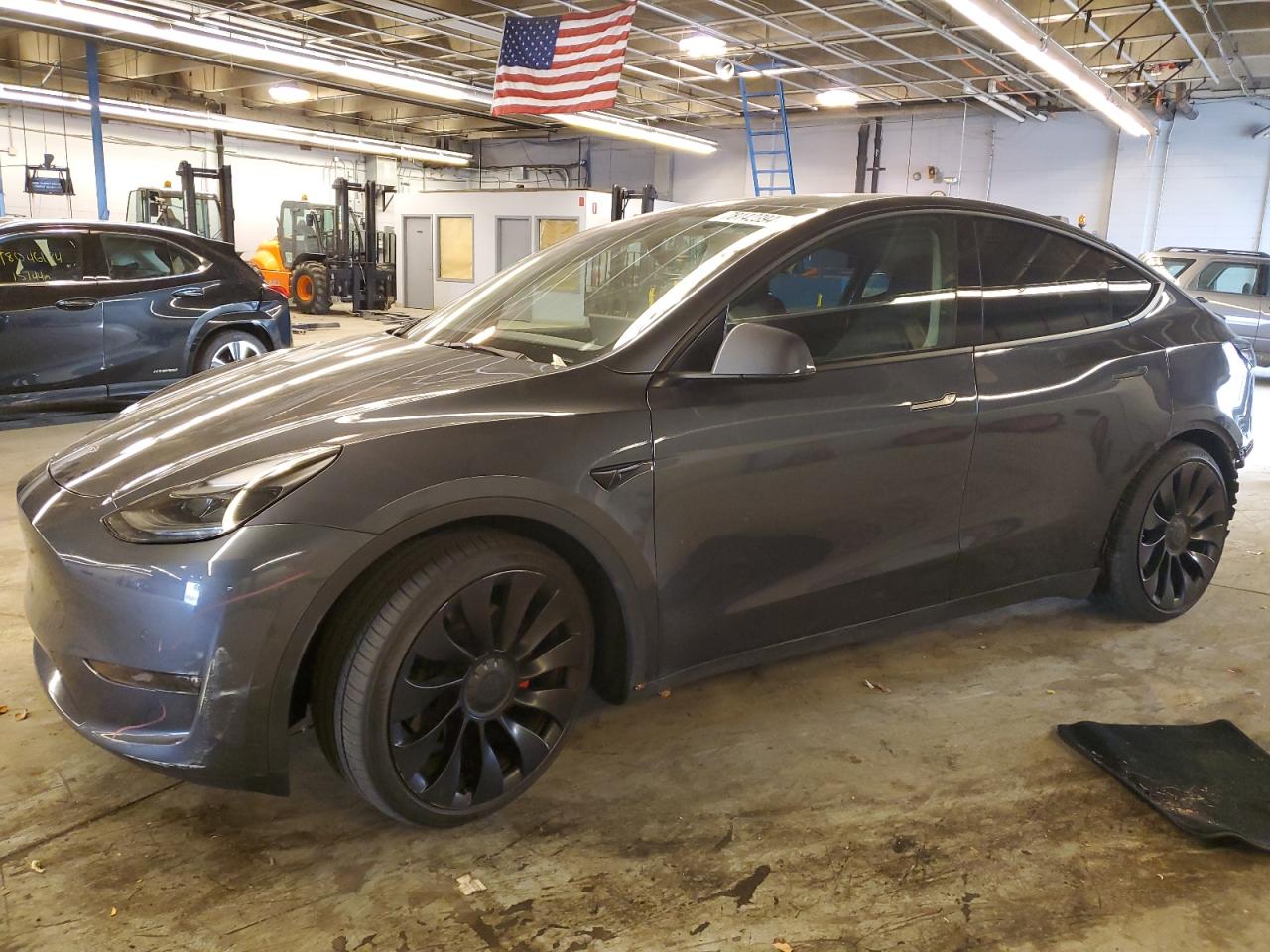 2022 TESLA MODEL Y  VIN:7SAYGDEF2NF398942