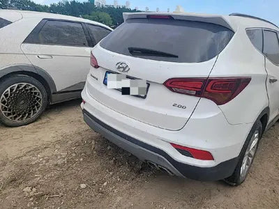 2018 Hyundai Santa FE VIN: