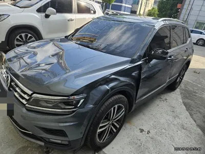 2020 Volkswagen Tiguan Allspace VIN: