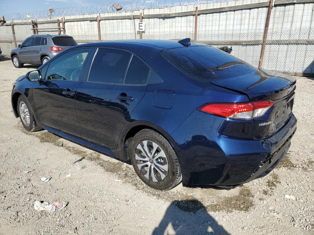 2022 TOYOTA COROLLA LE VIN:JTDEAMDE5NJ058767