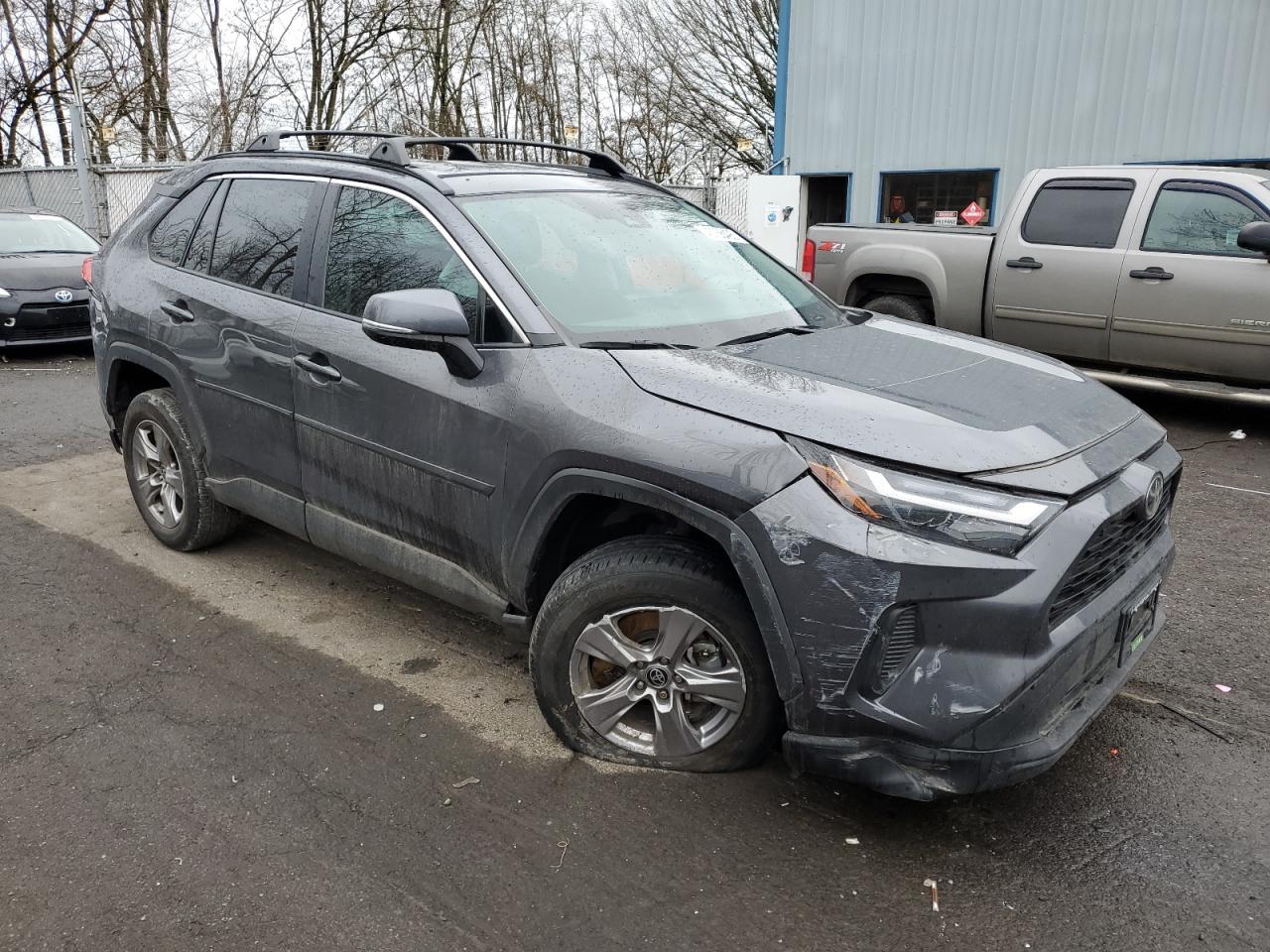 2022 TOYOTA RAV4 XLE VIN:2T3P1RFV1NC299585