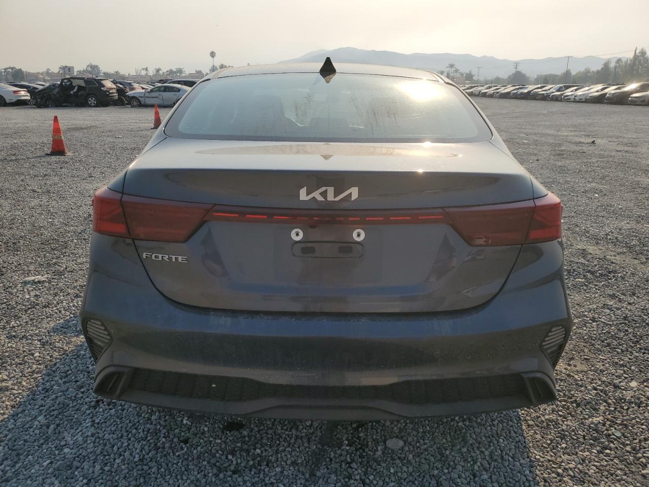 2024 KIA FORTE LX VIN:3KPF24AD8RE739361