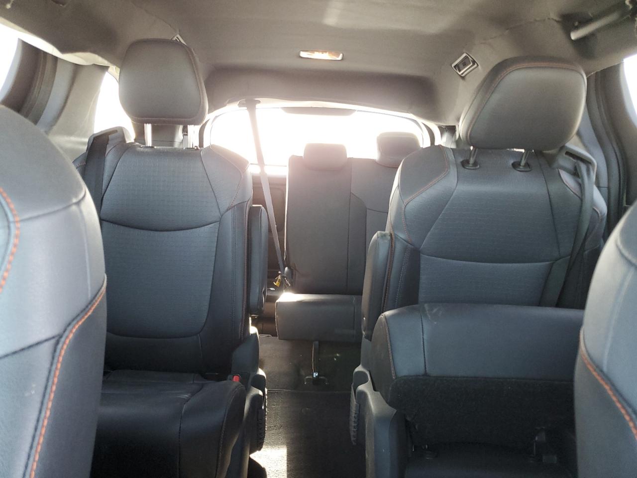 2024 TOYOTA SIENNA XSE VIN:5TDXRKECXRS217830