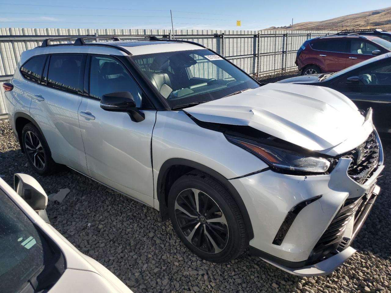 2022 TOYOTA HIGHLANDER XSE VIN:5TDJZRBH5NS194952