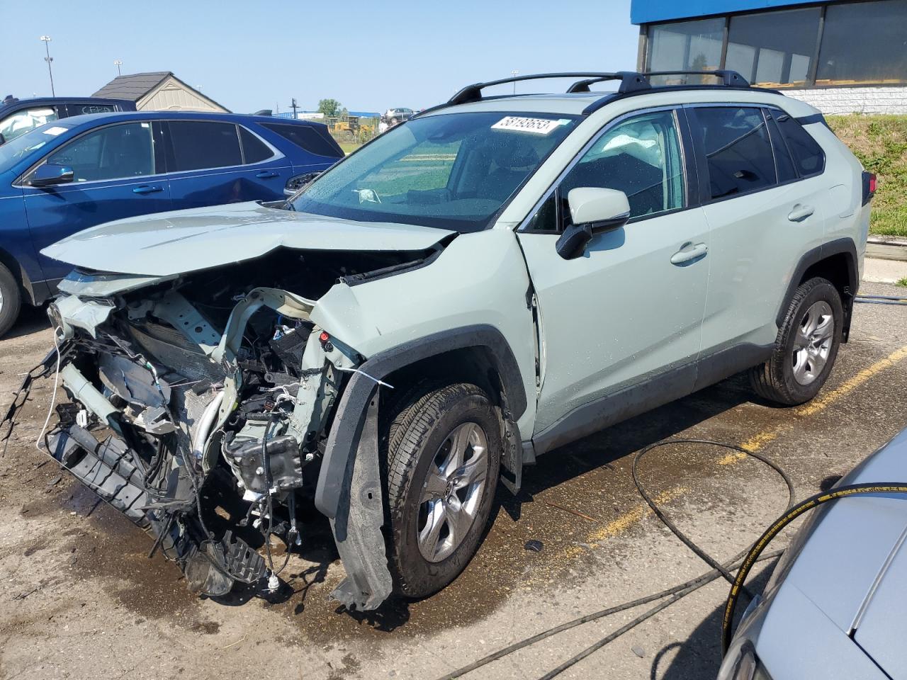 2022 TOYOTA RAV4 XLE VIN:2T3P1RFV2NW302900