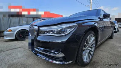 2017 BMW 750 VIN: