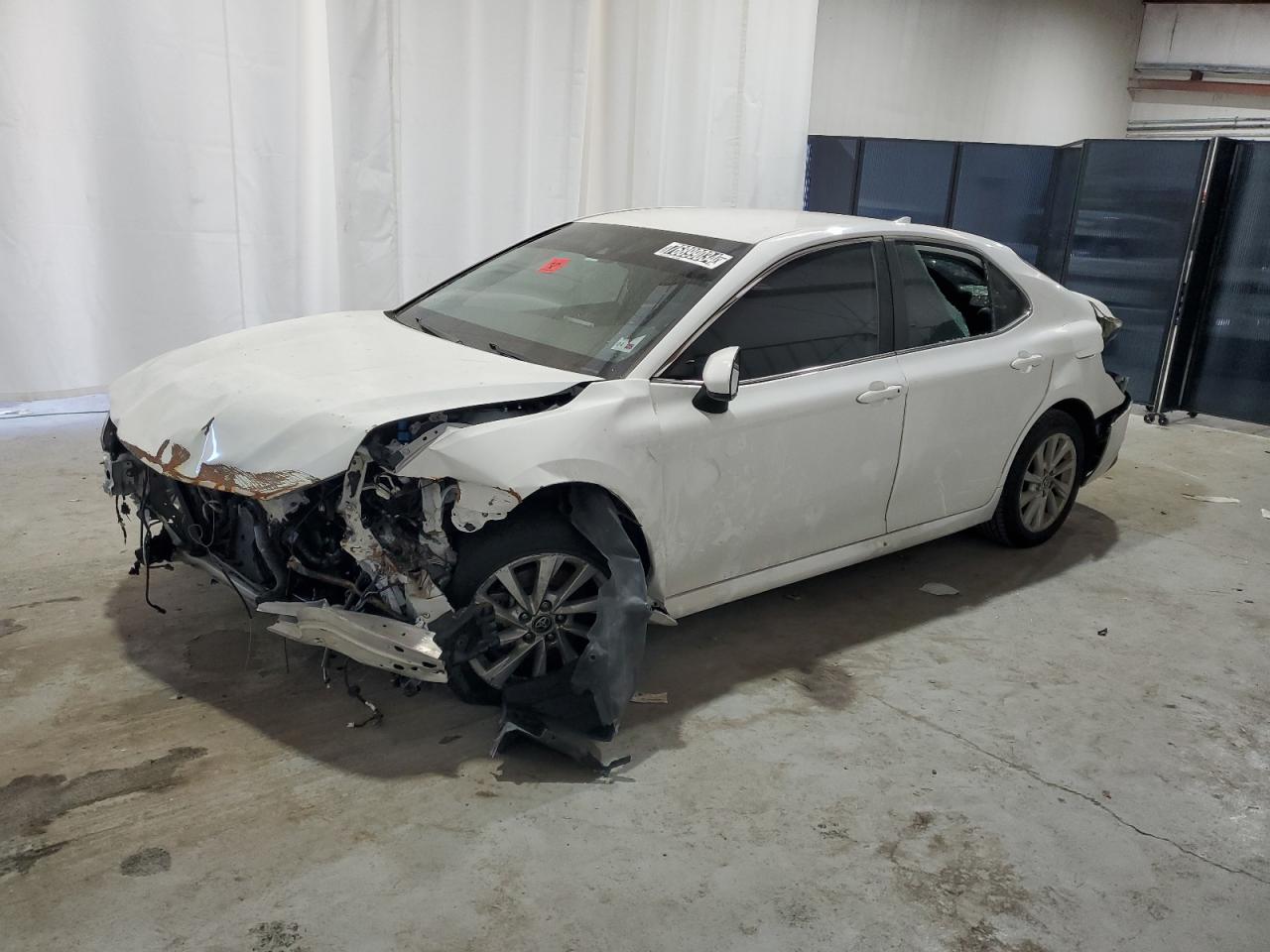 2022 TOYOTA CAMRY LE VIN:4T1C11AK1NU628256