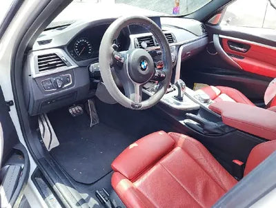 2018 BMW 330 WBA8B910XJA826203 VIN:WBA8B910XJA826203