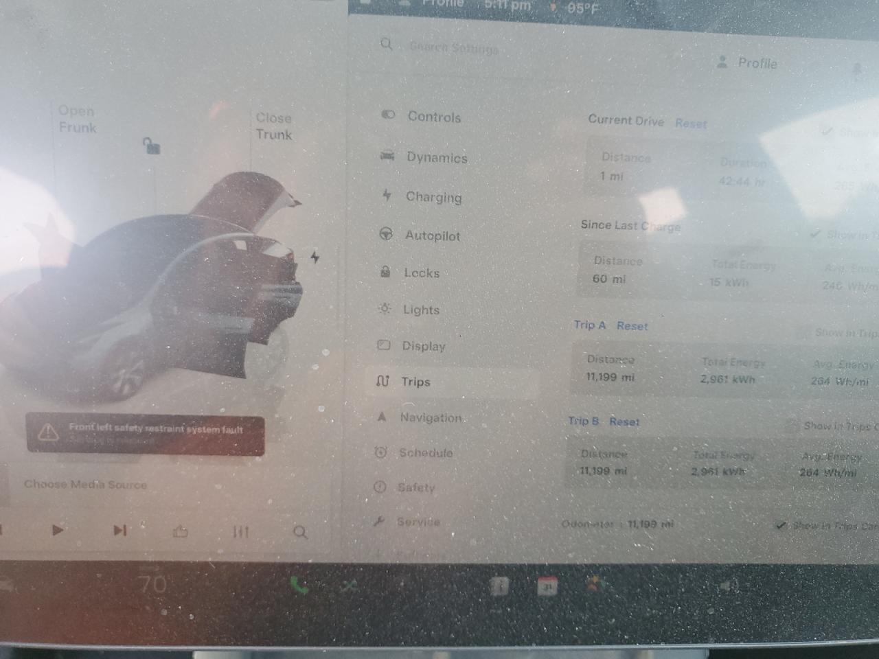2023 TESLA MODEL Y  VIN:7SAYGDEF1PA048993