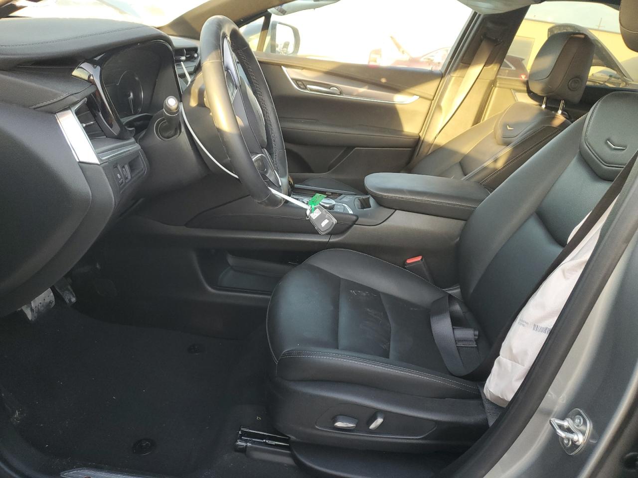 2024 CADILLAC XT5 LUXURY VIN:1GYKNAR49RZ732989