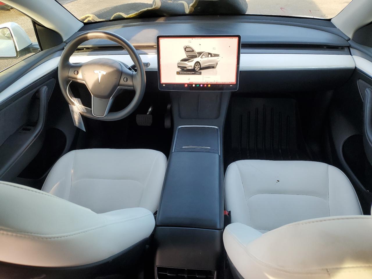 2023 TESLA MODEL Y  VIN:7SAYGDEE5PF633425