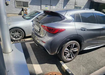 2017 Infiniti Q30 SJKCH53EXHA047744 VIN:SJKCH53EXHA047744