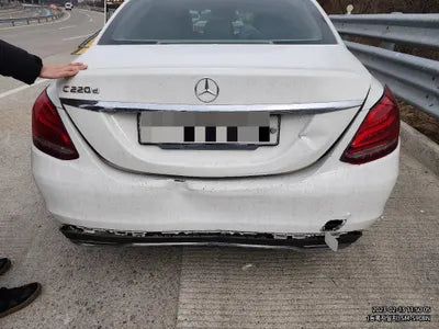 2016 Mercedes-Benz C 220 VIN: