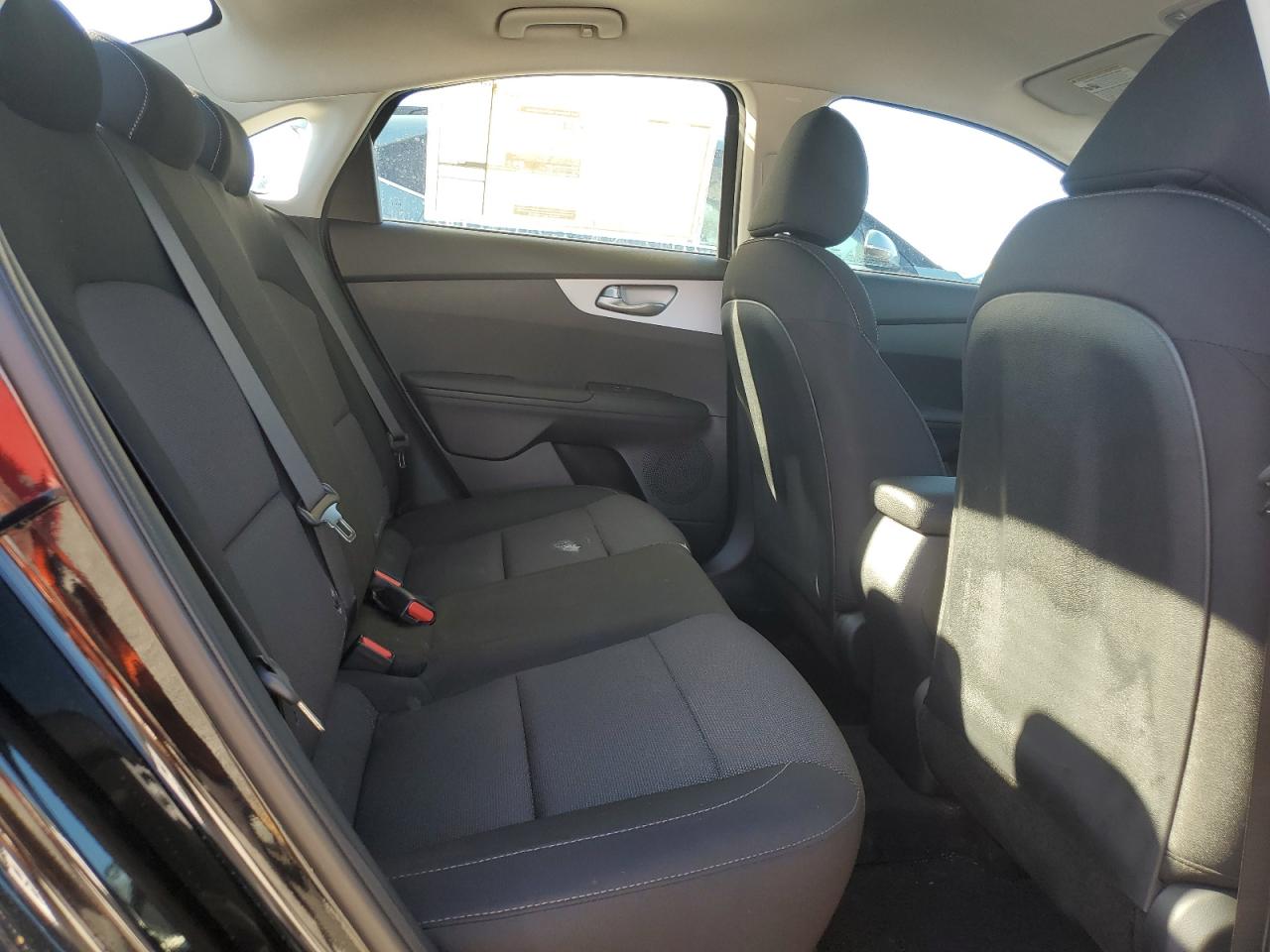 2024 KIA FORTE LX VIN:3KPF24AD1RE820329