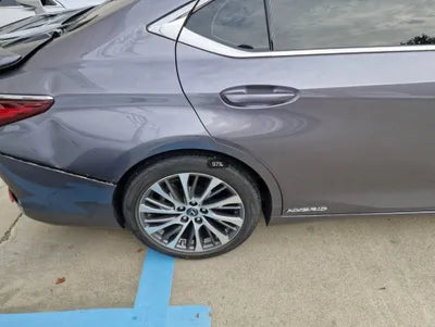 2018 Lexus ES 300 VIN: