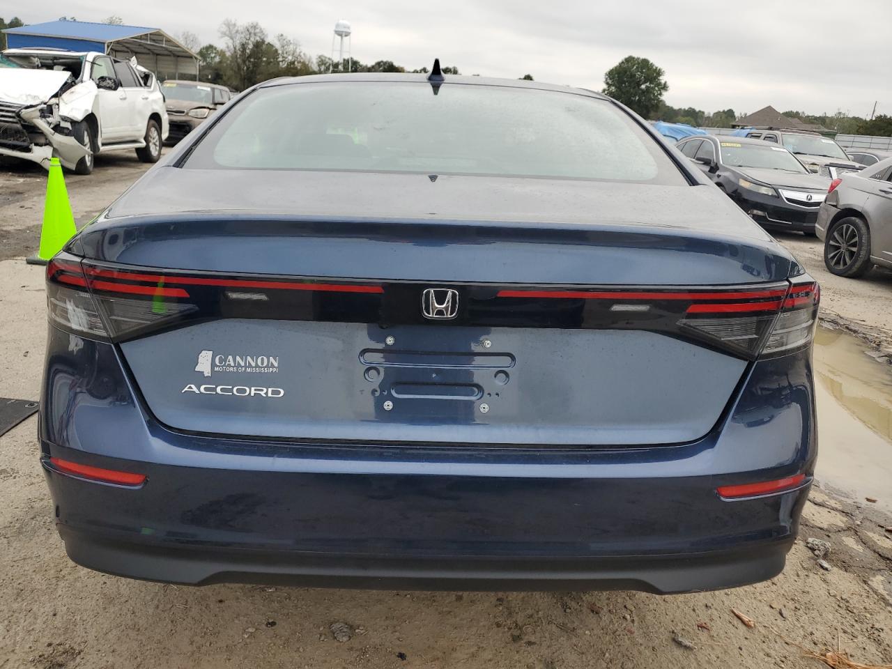 2024 HONDA ACCORD EX VIN:1HGCY1F30RA058339