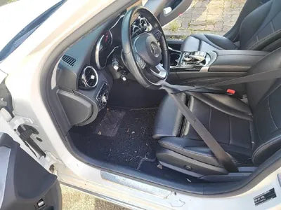 2016 Mercedes-Benz C 200 VIN: