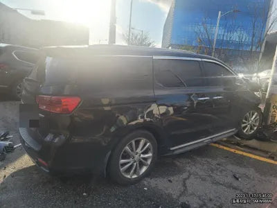 2018 Kia Carnival VIN: