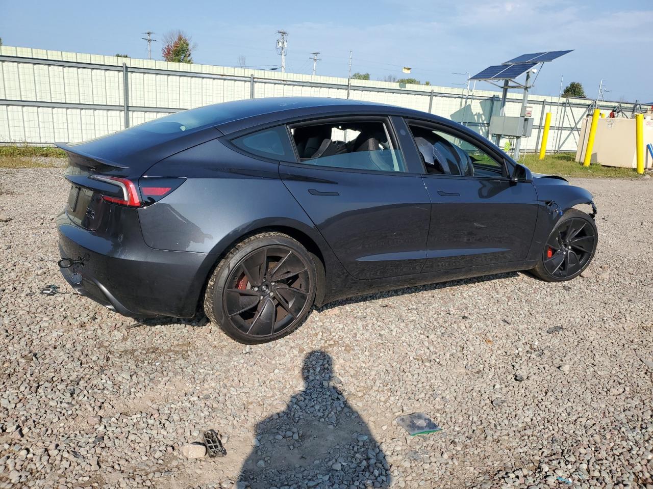 2024 TESLA MODEL 3  VIN:5YJ3E1ET5RF799716