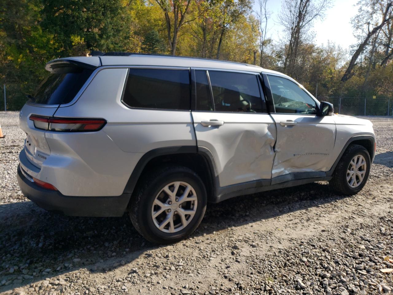 2022 JEEP GRAND CHEROKEE L LIMITED VIN:1C4RJKBG6N8560656